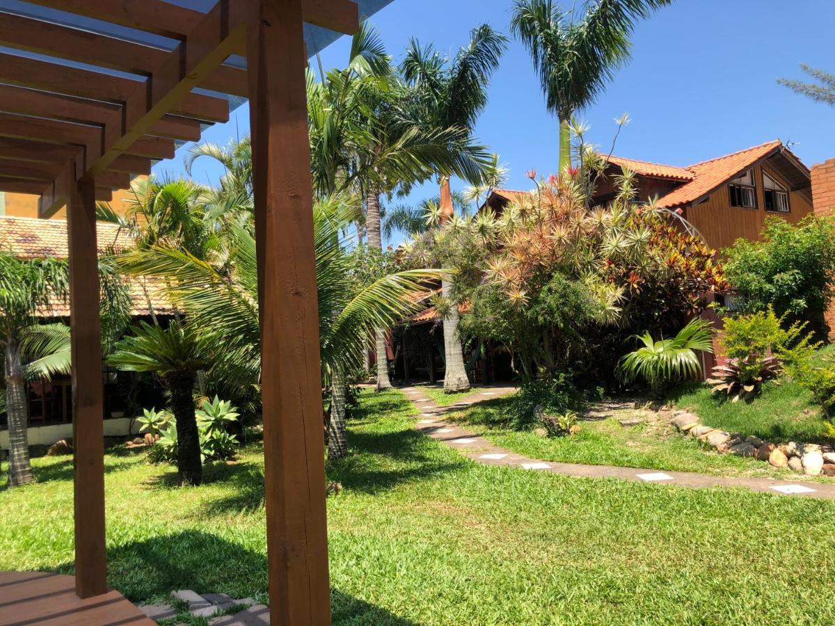 Chales Solana Localizados 50 Metros Do Mar Garopaba Luaran gambar