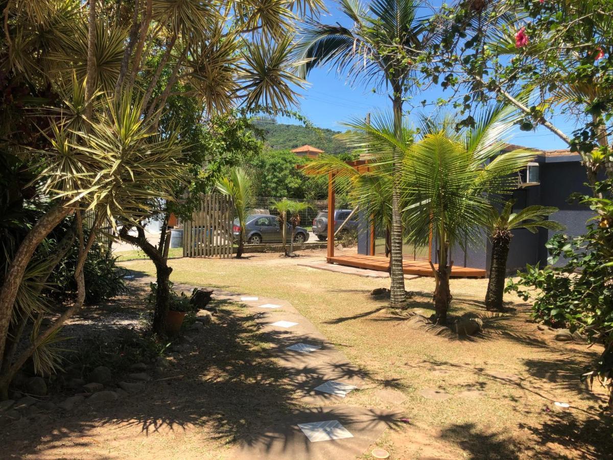Chales Solana Localizados 50 Metros Do Mar Garopaba Luaran gambar